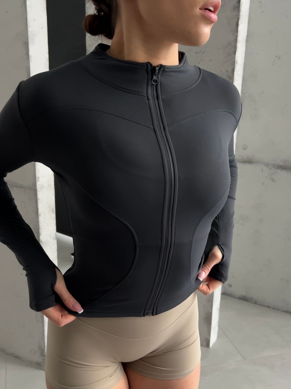 Спортивний Кроп топ на мікрофлісі Crop Top Microflecce model 164 Grafite (сірий) - S KROP-164-GRAF-S фото