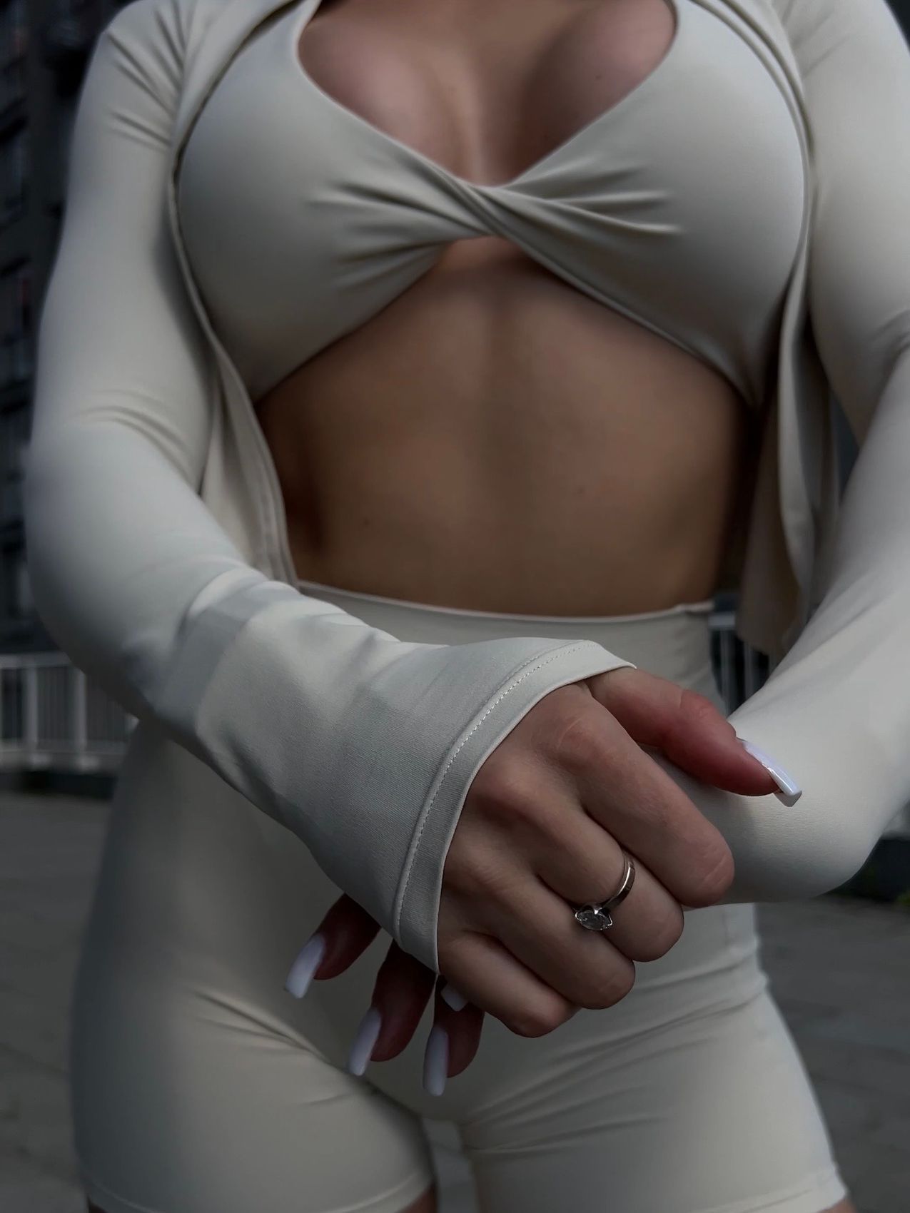 Спортивний топ premium model 102 Crema (слонова кістка) - S SPRT-TOP-102-CREMA-S фото