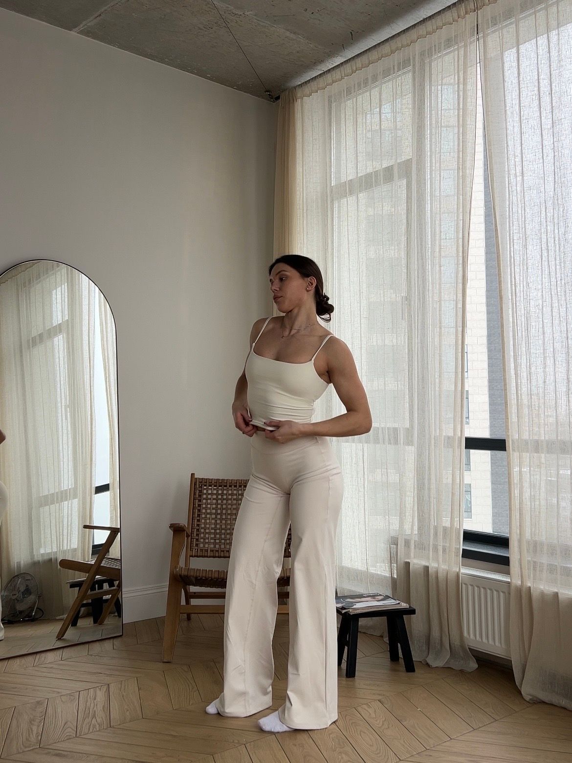 Жіночі легінси Leggings Premium model 171 Crema (слонова кістка) - M LEG-171-CREMA-M фото