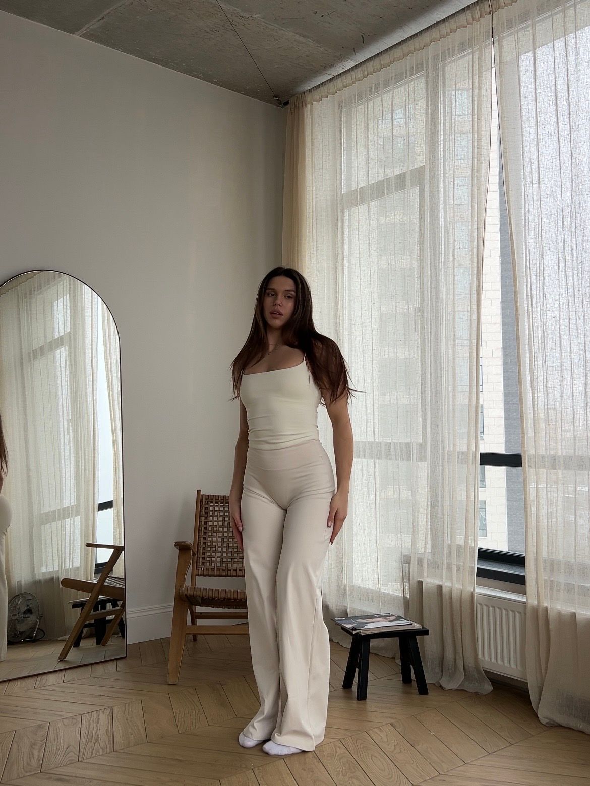 Жіночі легінси Leggings Premium model 171 Crema (слонова кістка) - M LEG-171-CREMA-M фото