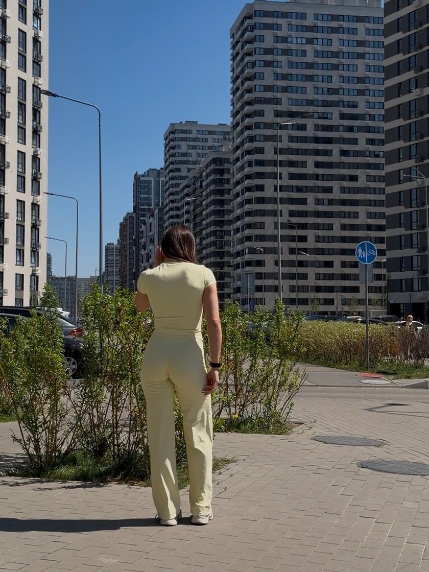 Жіночі легінси Leggings Premium model 171 Sun lime (жовтий) - S LEG-171-SUNLIME-S фото