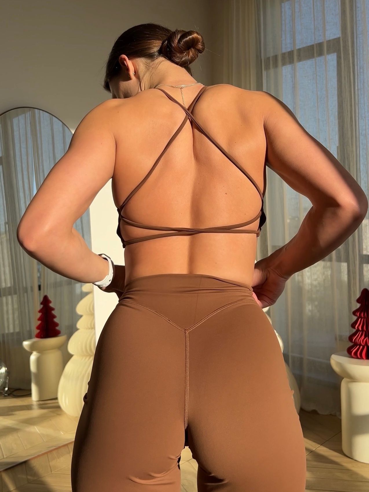 Спортивний топ premium model 106 Chocolate (коричневий) - S SPRT-TOP-106-CHOCO-S фото